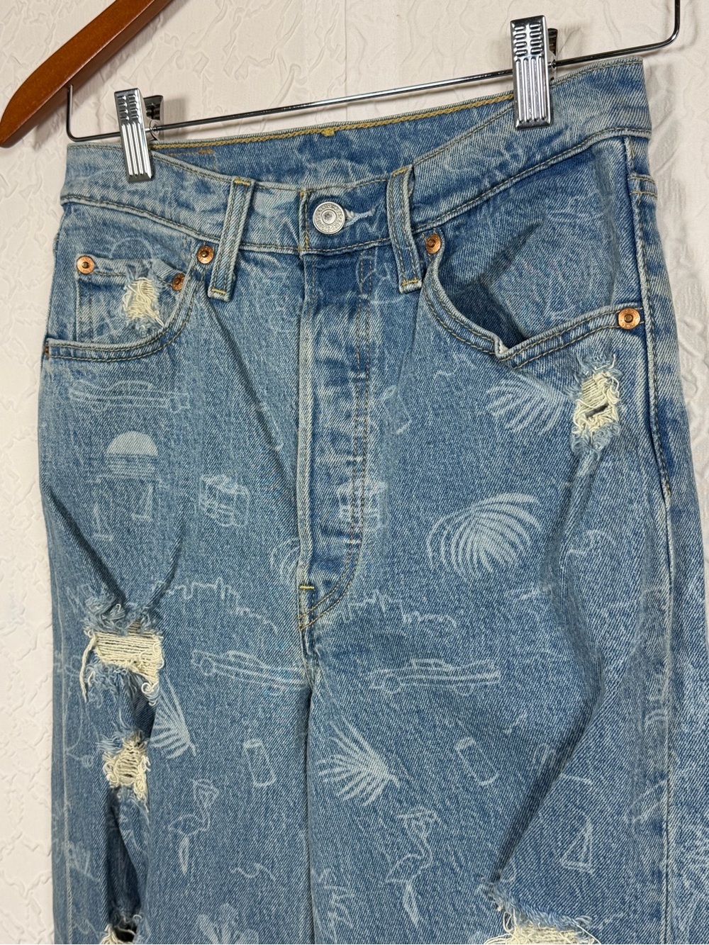 Levi’s Haus Miami Ribcage 72693-0026 Laser Custom Jeans W27 L27 - Picture 6 of 16
